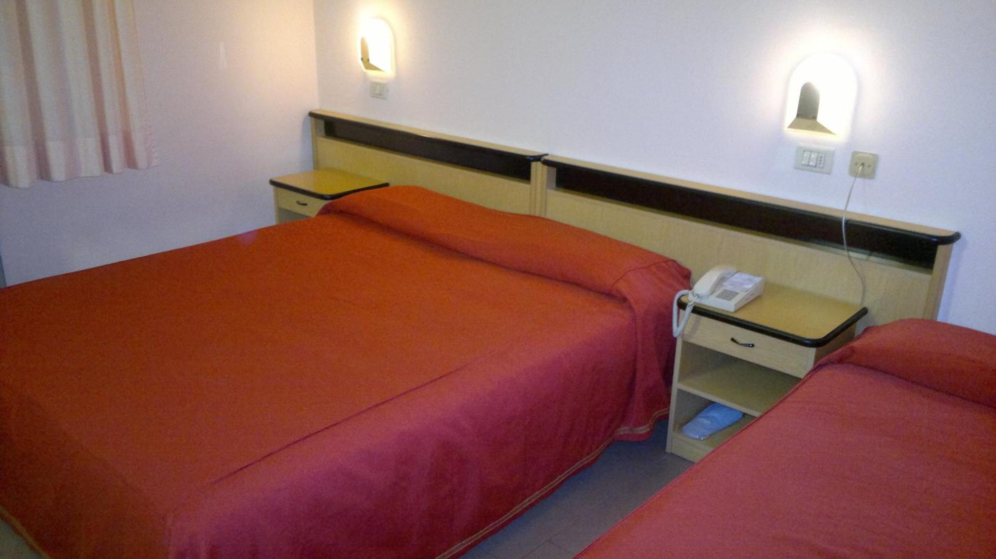 Hotel Centrale Argenta Luaran gambar